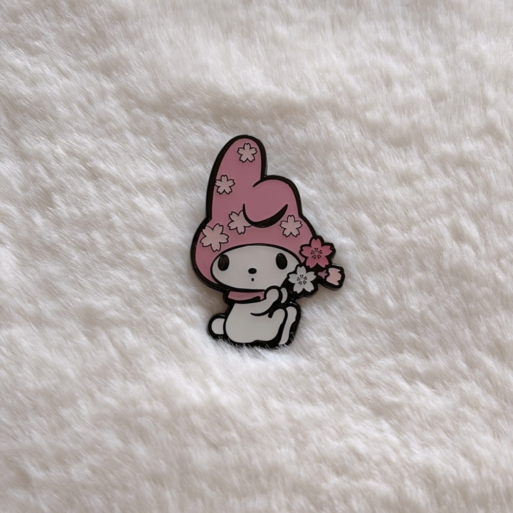 { my melody enamel pin }